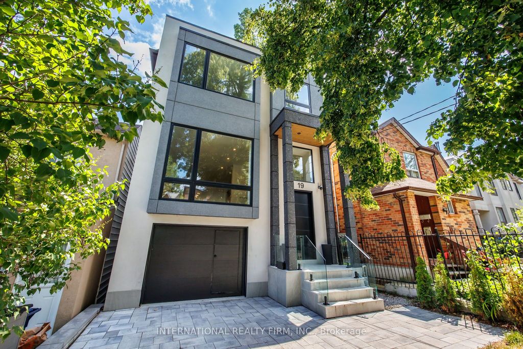 Photo of 19 Ivy Avenue, Toronto, ON M4L 2H6 (MLS # E12458722)