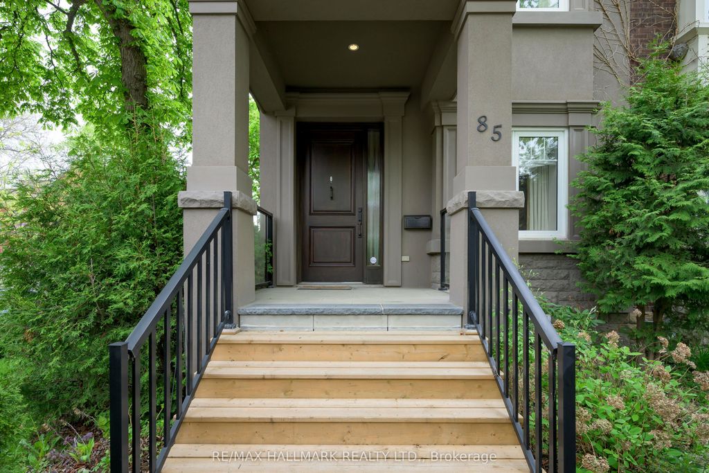 Photo of 85 Sorauren Avenue, Toronto, ON M6R 2E1 (MLS # W12418005)