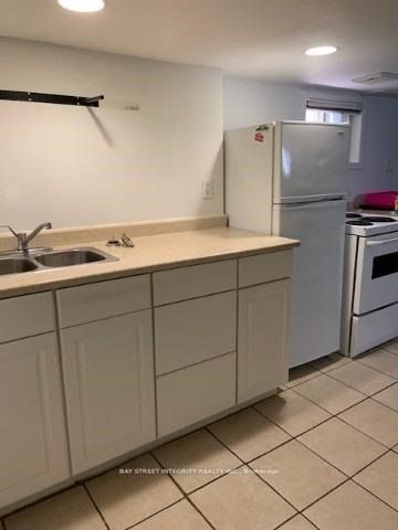 970 Briar Hill Avenue