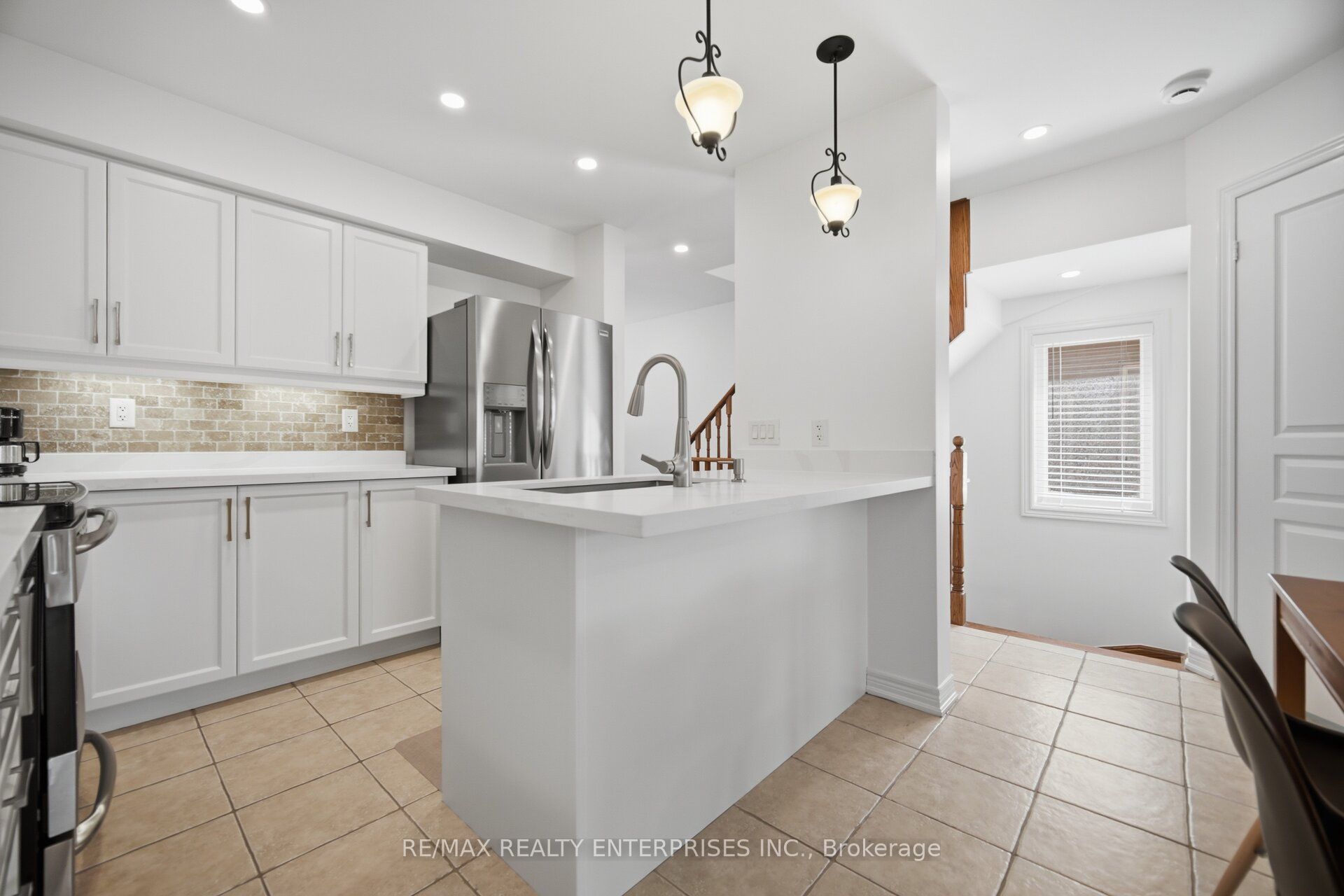 2339 Saddlecreek Crescent