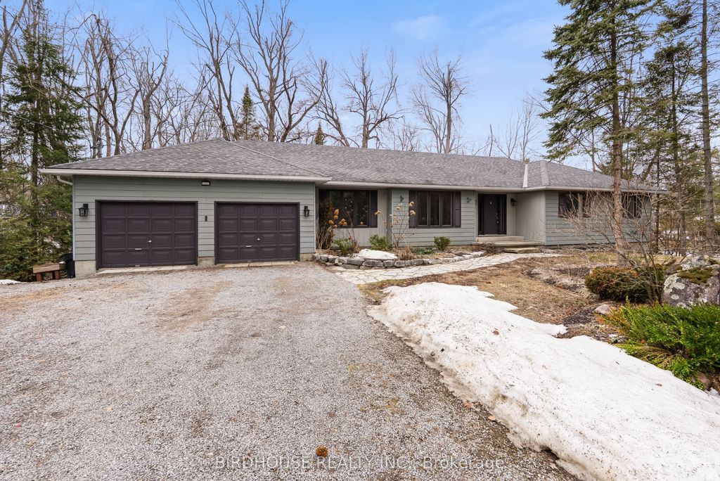 Photo of 102 Edwina Drive, Trent Lakes, ON K0M 1A0 (MLS # X12986720)