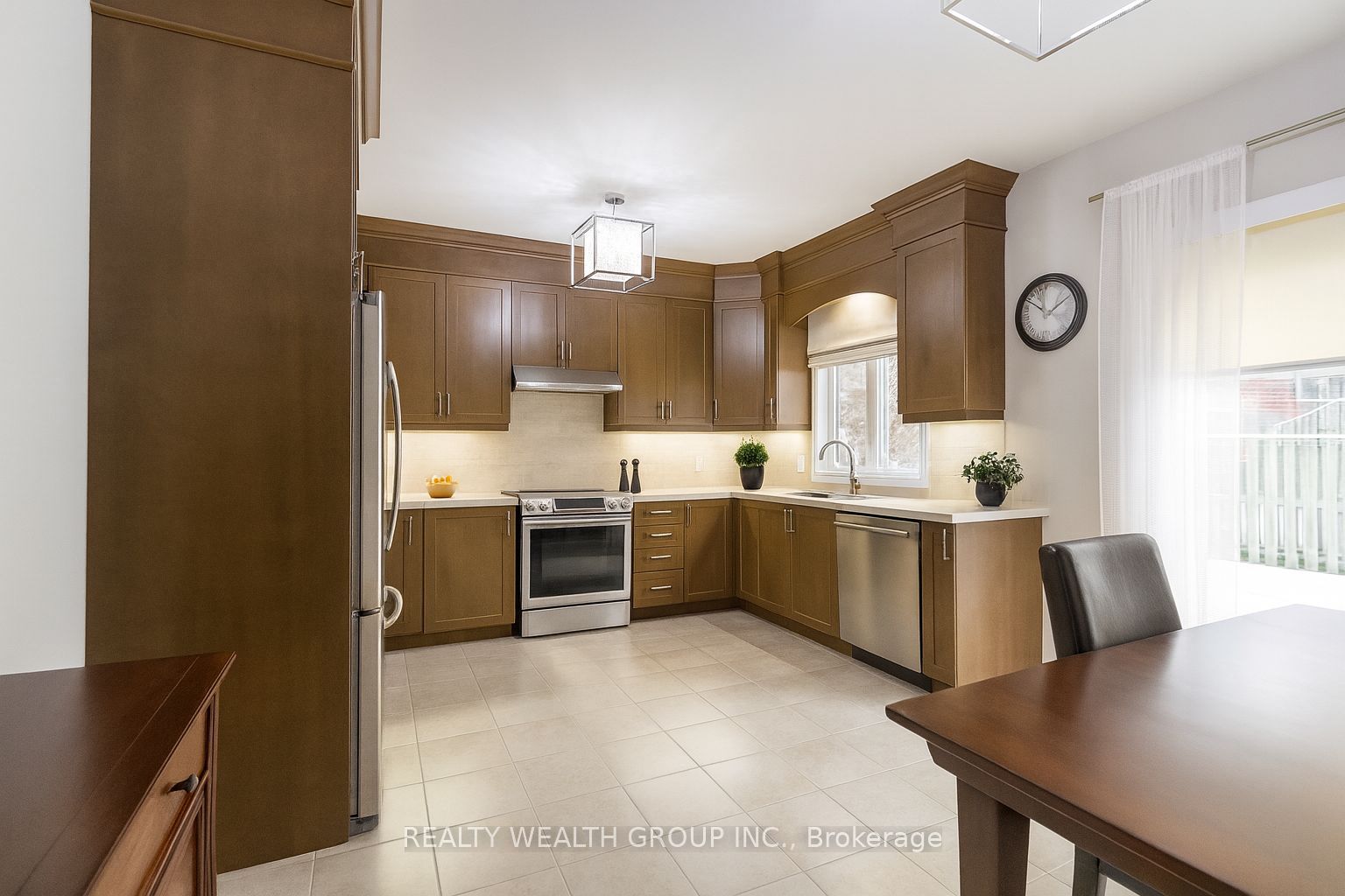 32 Rock Elm Court