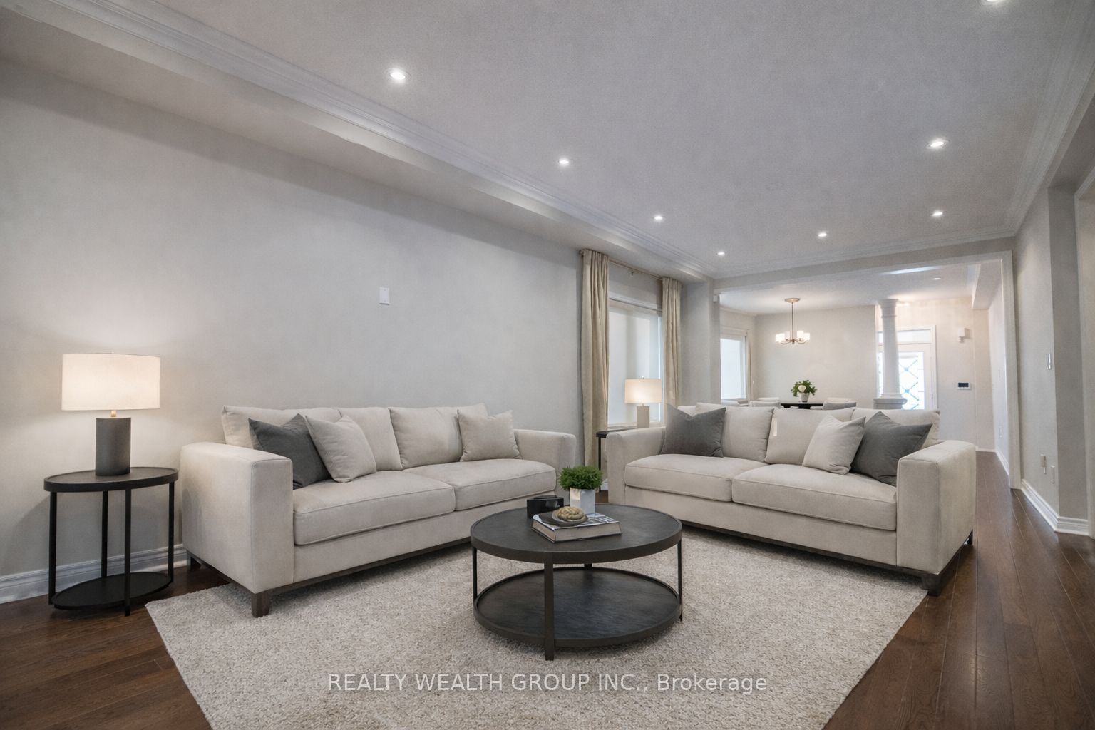 32 Rock Elm Court
