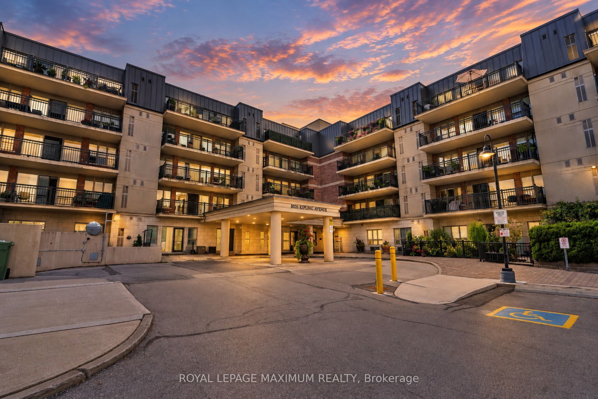 8026 Kipling Avenue 305
