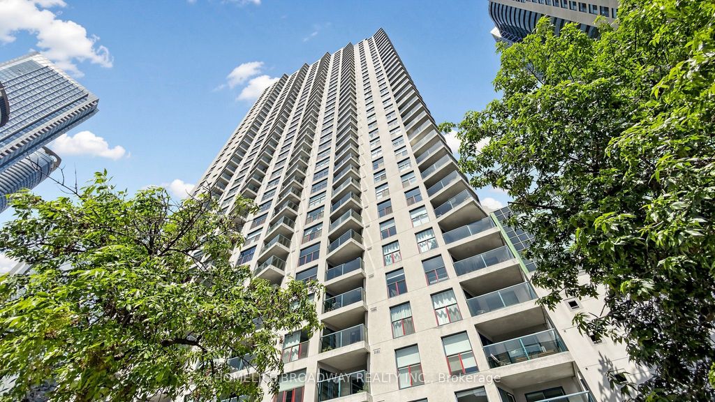 Photo of 77 Harbour Square #3507, Toronto, ON M5J 2S2 (MLS # C13611280)