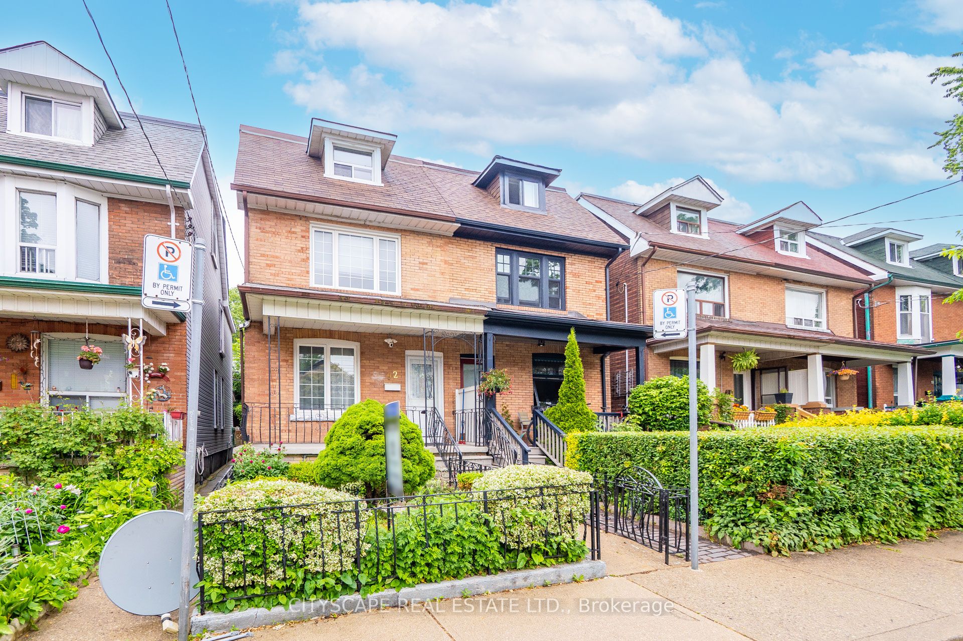 92 Bellwoods Avenue