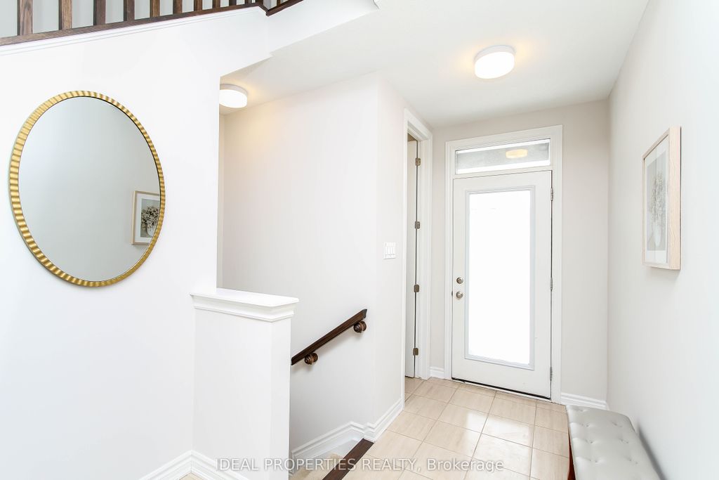 Photo of 703 Derreen Avenue N, Stittsville - Munster - Richmond, ON K2S 2Z2 (MLS # X12784204)