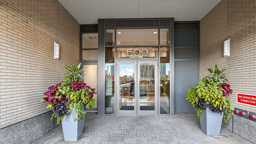 Photo of 500 St Clair Avenue W #402, Toronto, ON M6C 1A8 (MLS # C13857534)