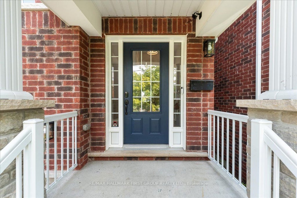 Photo of 53F Dentonia Park Avenue, Toronto, ON M4C 0A4 (MLS # E13592584)