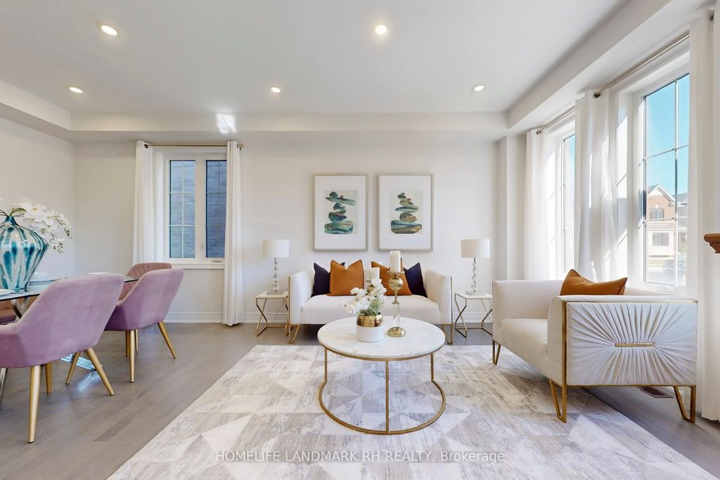 Photo of 25 John Rolph Street, Markham, ON L6B 1R8 (MLS # N12549960)