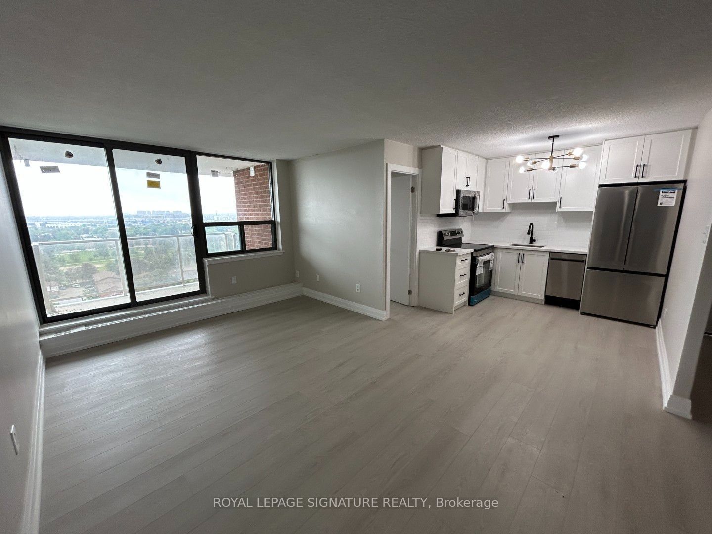 100 Wingarden Court 1711