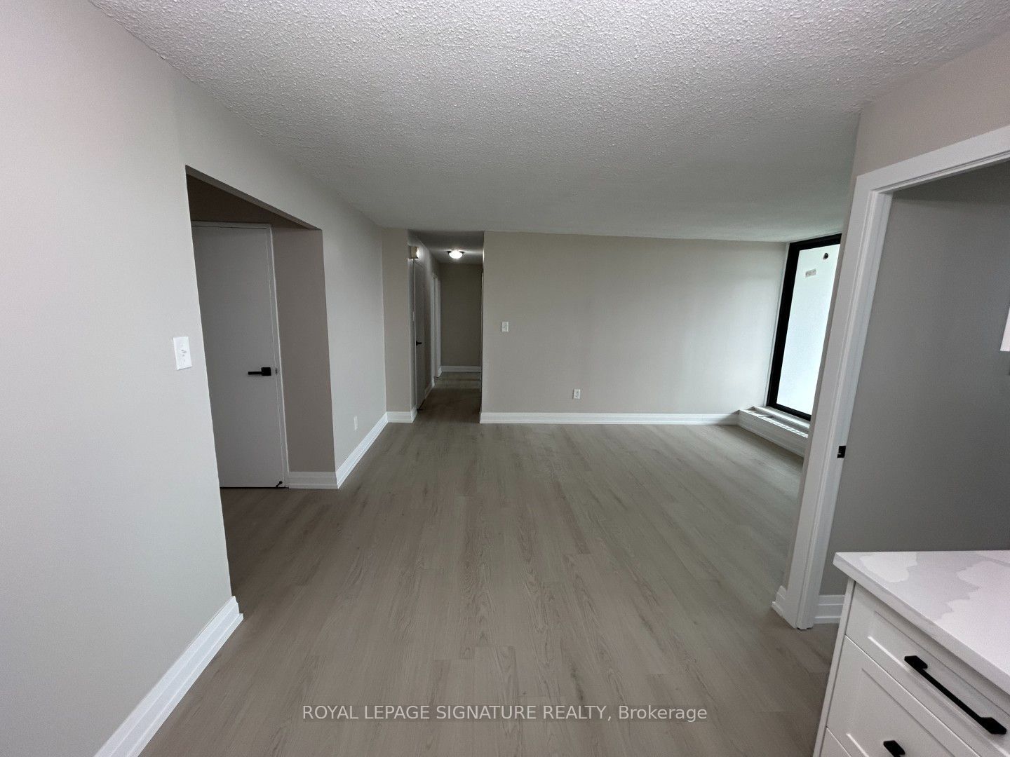 100 Wingarden Court 1711