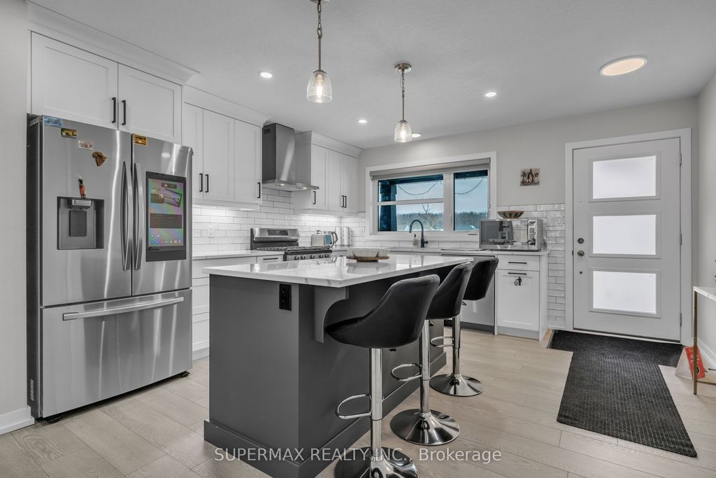 Photo of 49 Feathers Crossing, St. Thomas, ON N5R 0M3 (MLS # X12785746)