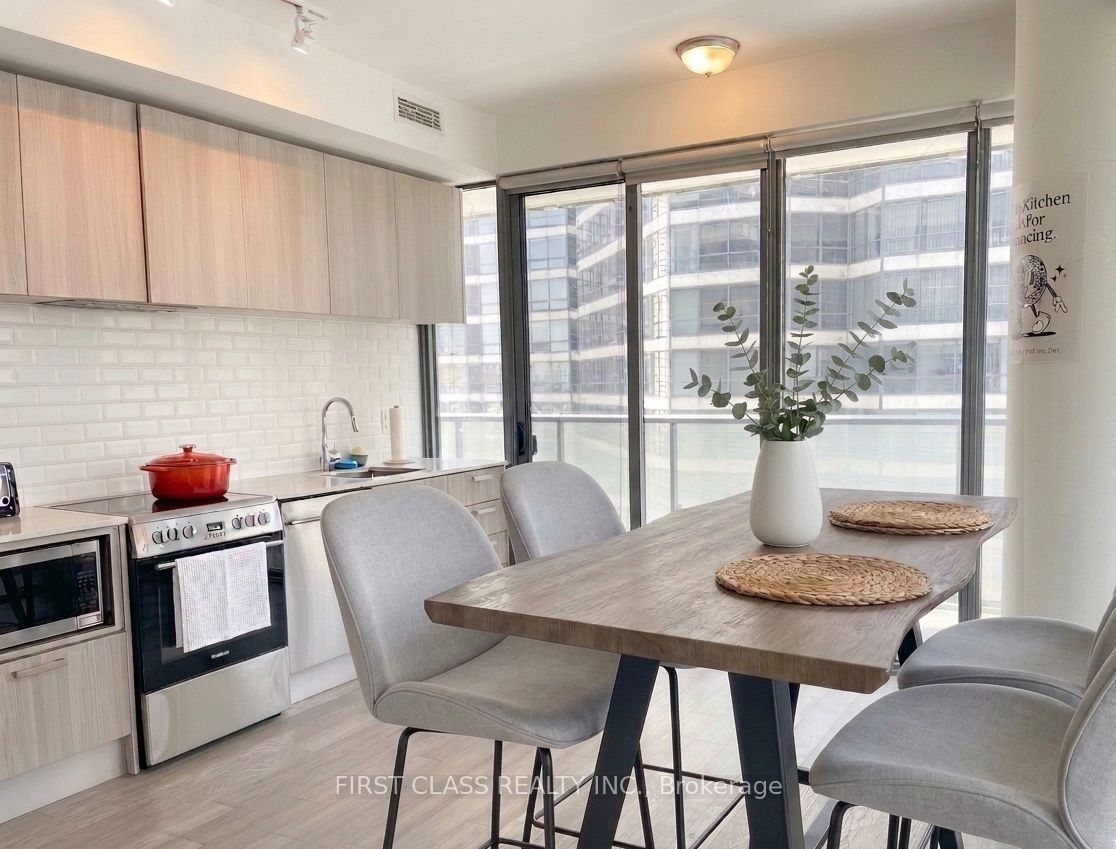 57 St Joseph Street 1008