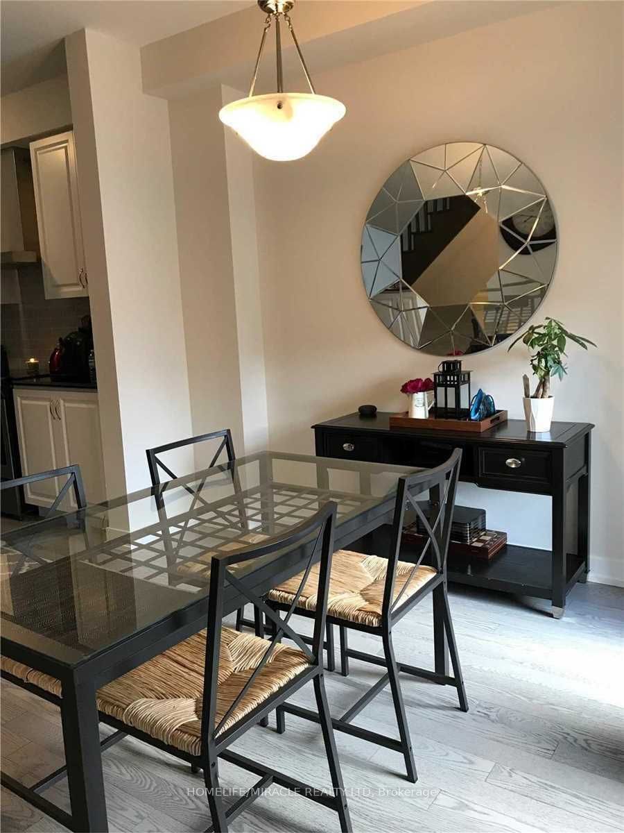 19 Glenngarry Crescent