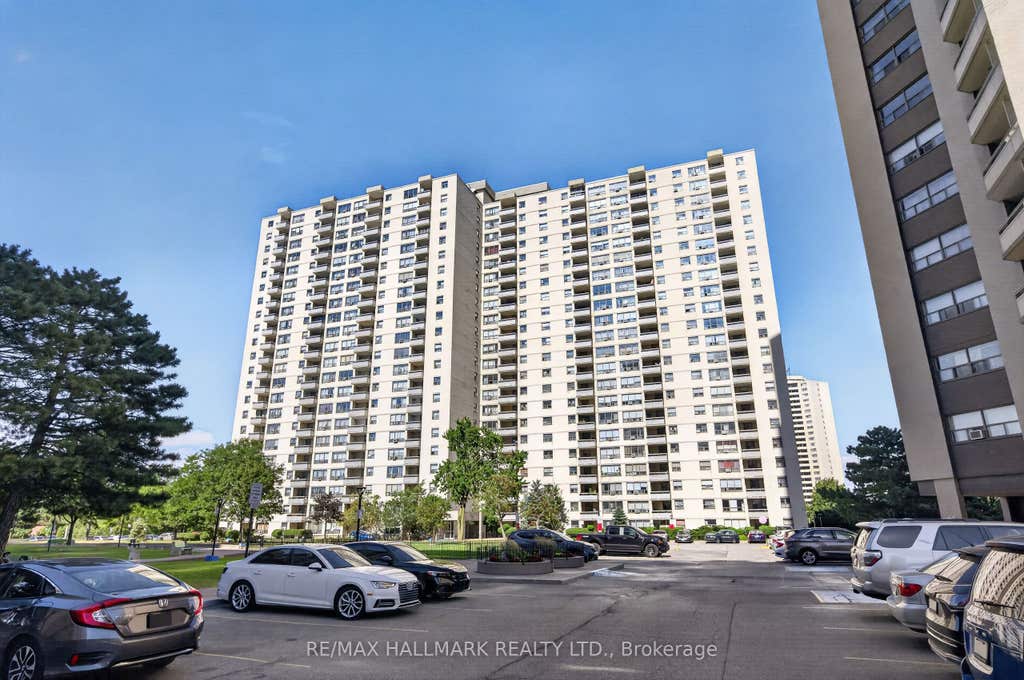 Photo of 370 Dixon Road #912, Toronto, ON M9R 1T2 (MLS # W13687472)