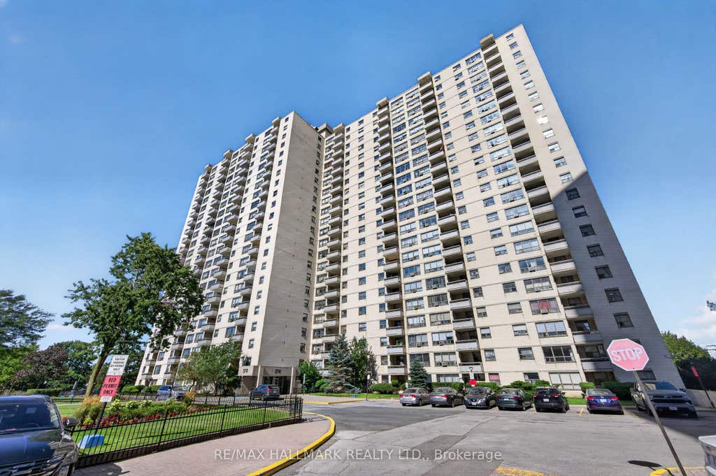Photo of 370 Dixon Road #912, Toronto, ON M9R 1T2 (MLS # W13687472)