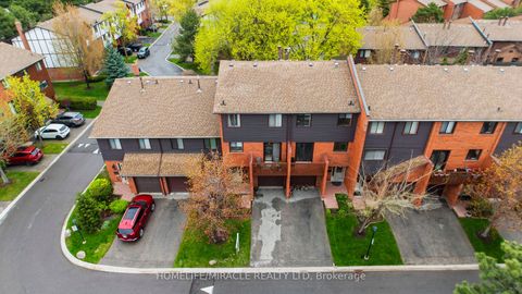 4165 Fieldgate Drive 32 Mississauga ON L4W 2M9