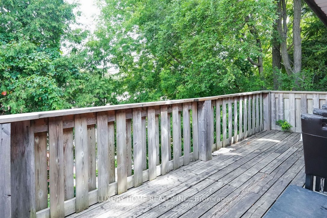 186 King Road Second Floor /unit#1