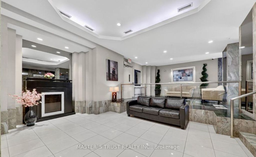 Photo of 4460 Tucana Court #507, Mississauga, ON L5R 3K9 (MLS # W13045222)