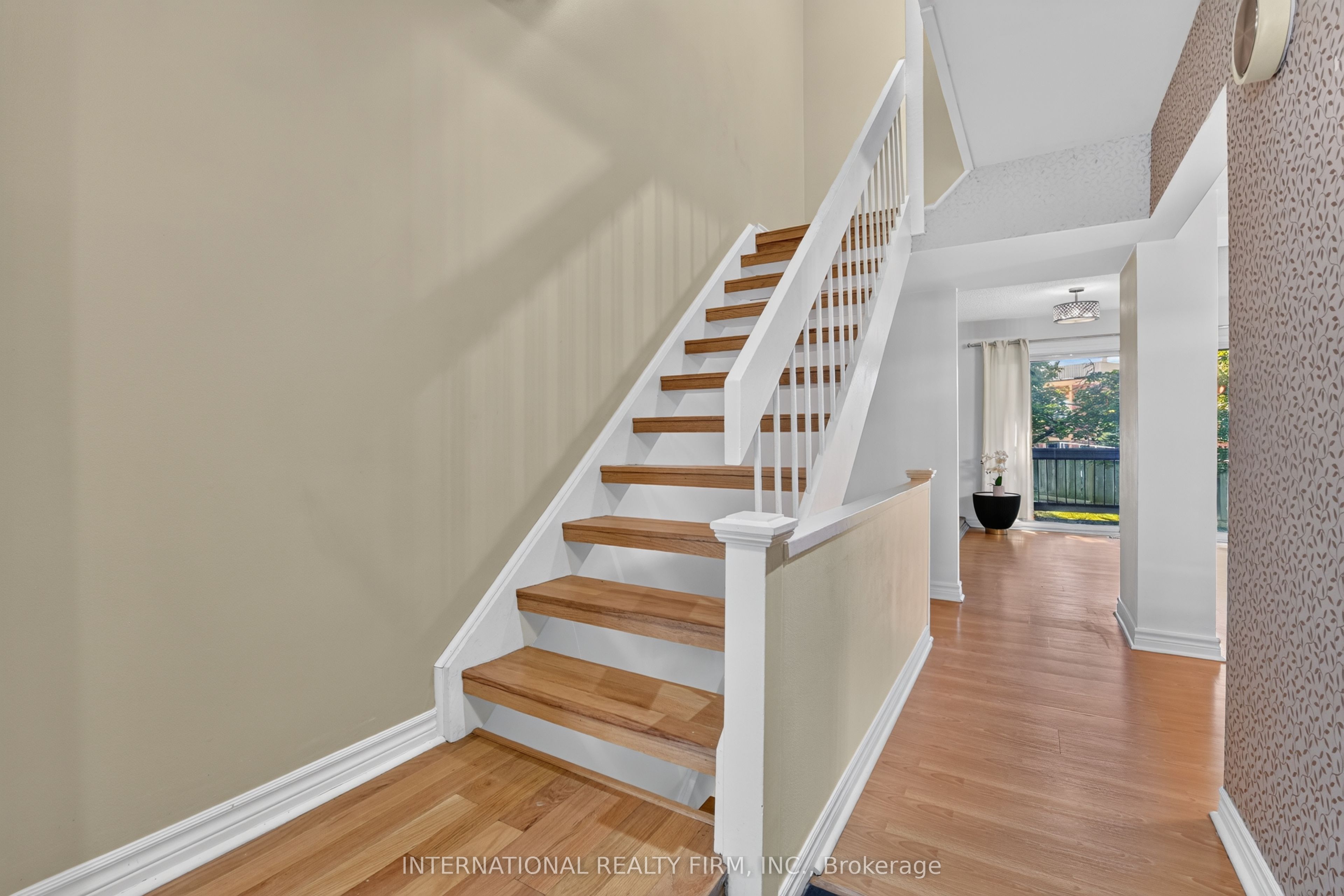 6855 Glen Erin Drive 15