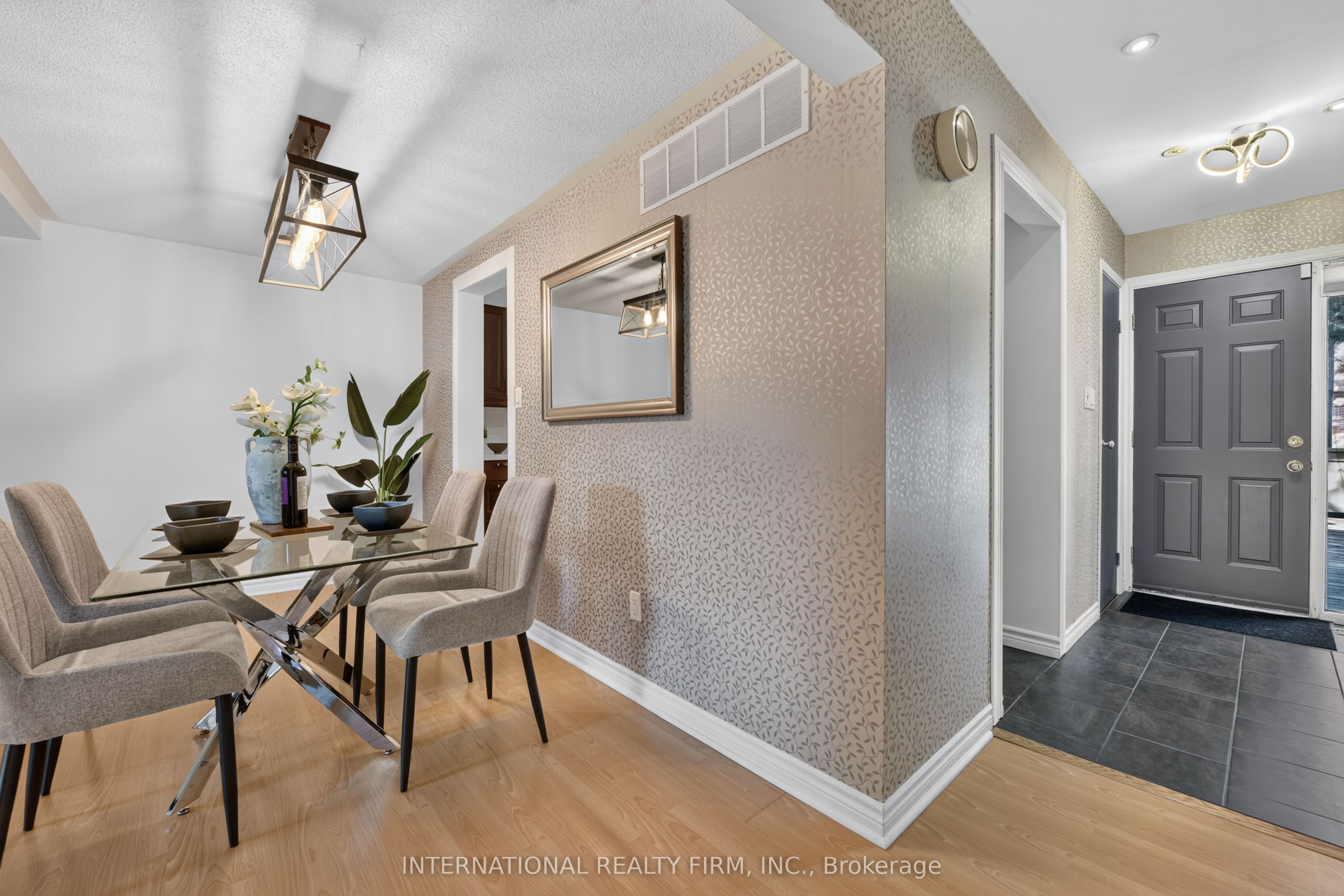 6855 Glen Erin Drive 15