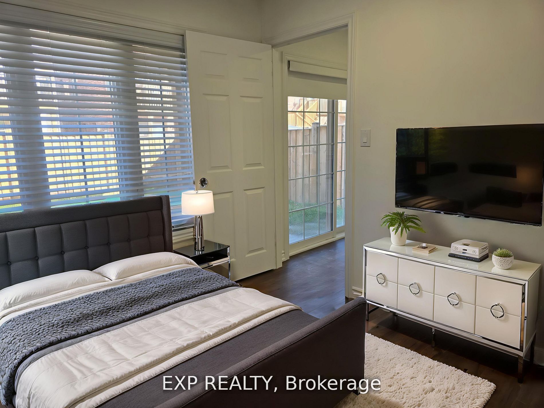 50 Farooq Boulevard N Unit B