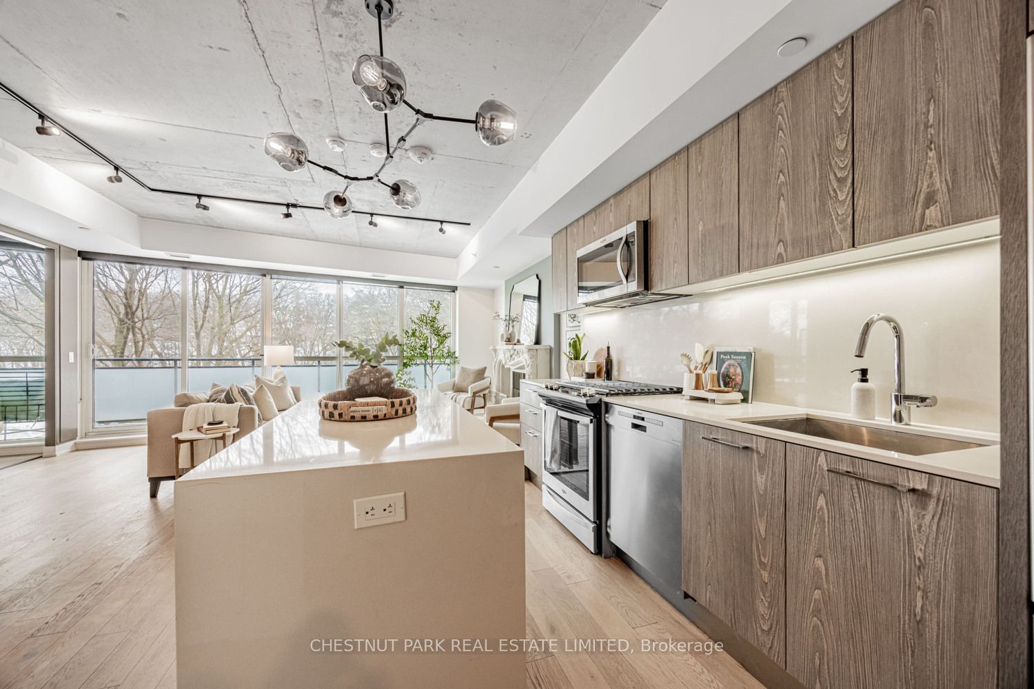 630 Kingston Road 201