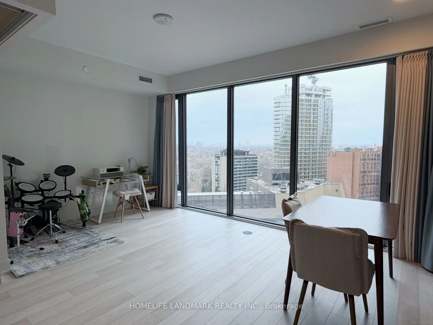 8 Cumberland Street 1607