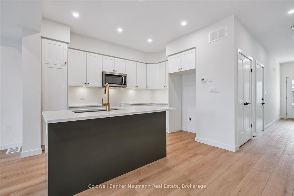 Photo of 32 Fieldstone Lane, Centre Wellington, ON N0B 1S0 (MLS # X12954650)