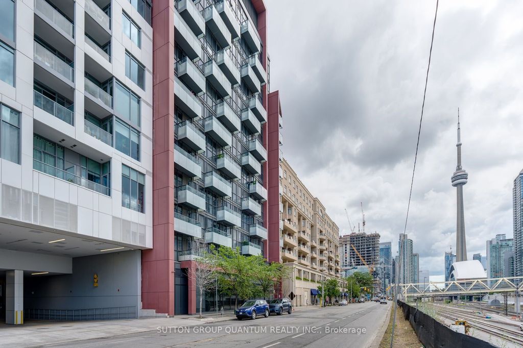Photo of 560 Front Street W #416, Toronto, ON M5V 1C1 (MLS # C12739910)