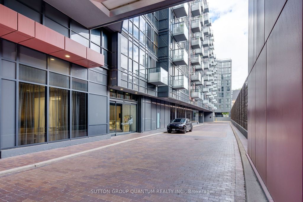 Photo of 560 Front Street W #416, Toronto, ON M5V 1C1 (MLS # C12739910)