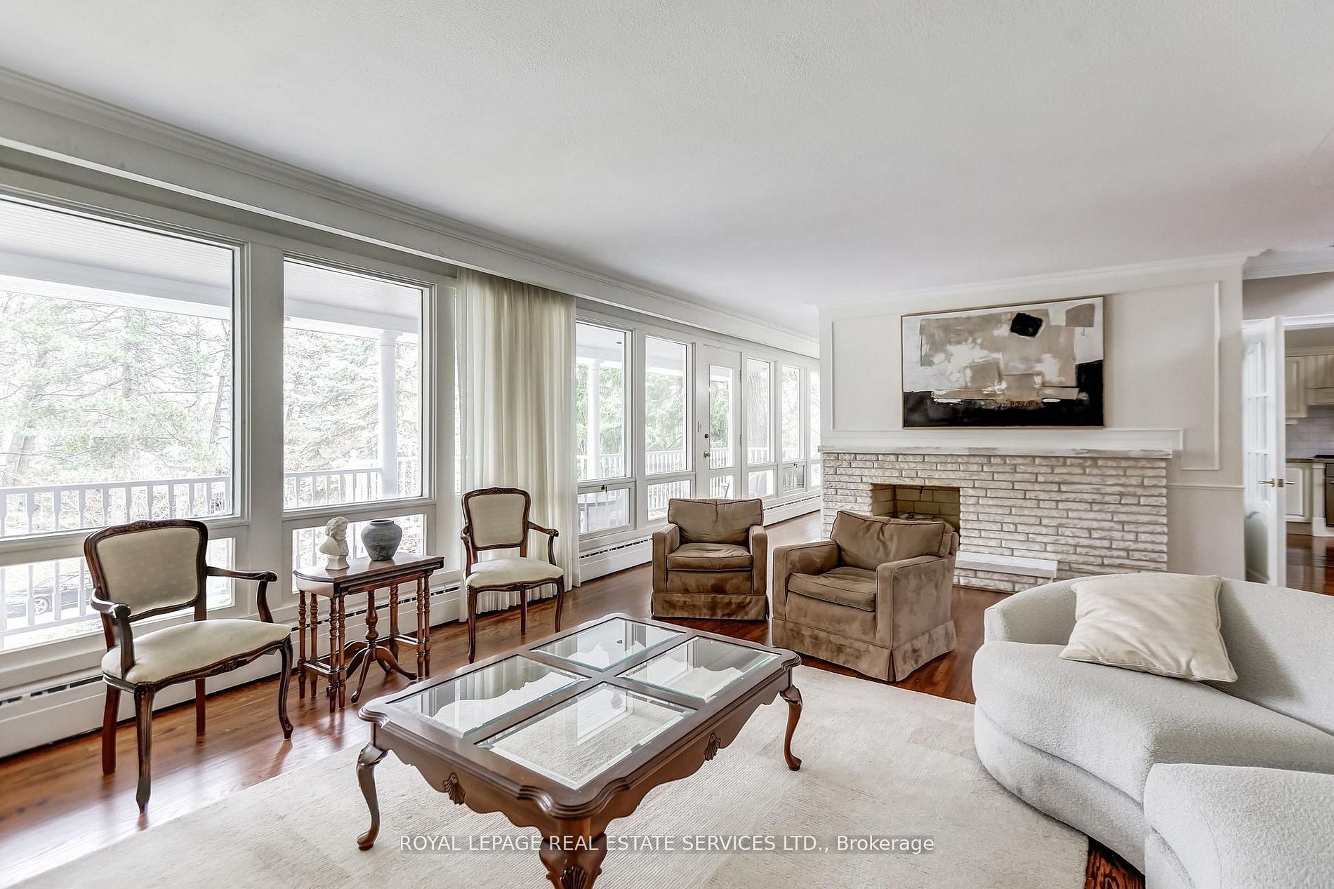 32 Edenbrook Hill