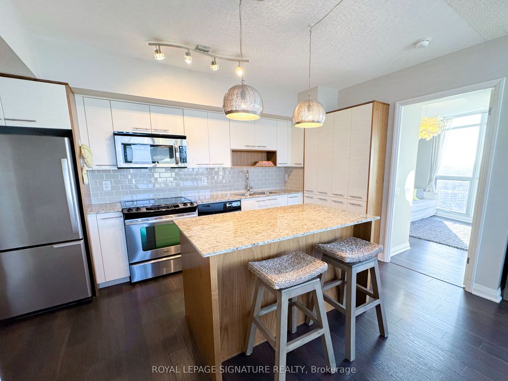 Photo of 1 Valhalla Inn Road #1807, Toronto, ON M9B 1S9 (MLS # W12450130)
