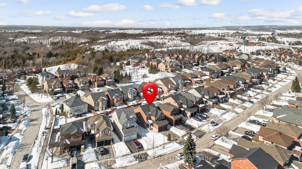Photo of 49 Cross Country Boulevard, Caledon, ON L7E 2N6 (MLS # W13075160)