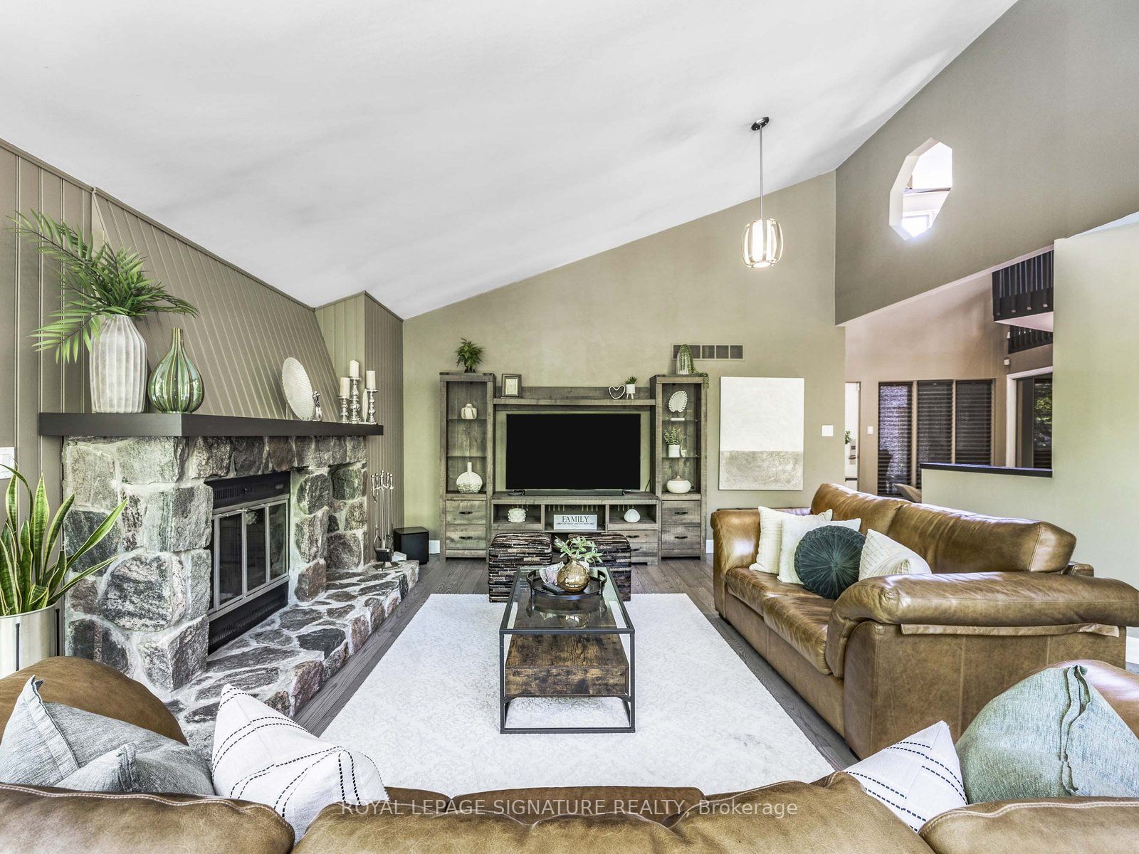 1014 Tiffany Circle