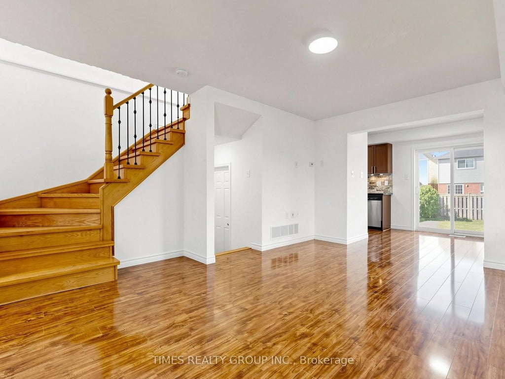 Photo of 46 Ridwell Street, Barrie, ON L4N 0W7 (MLS # S13624054)