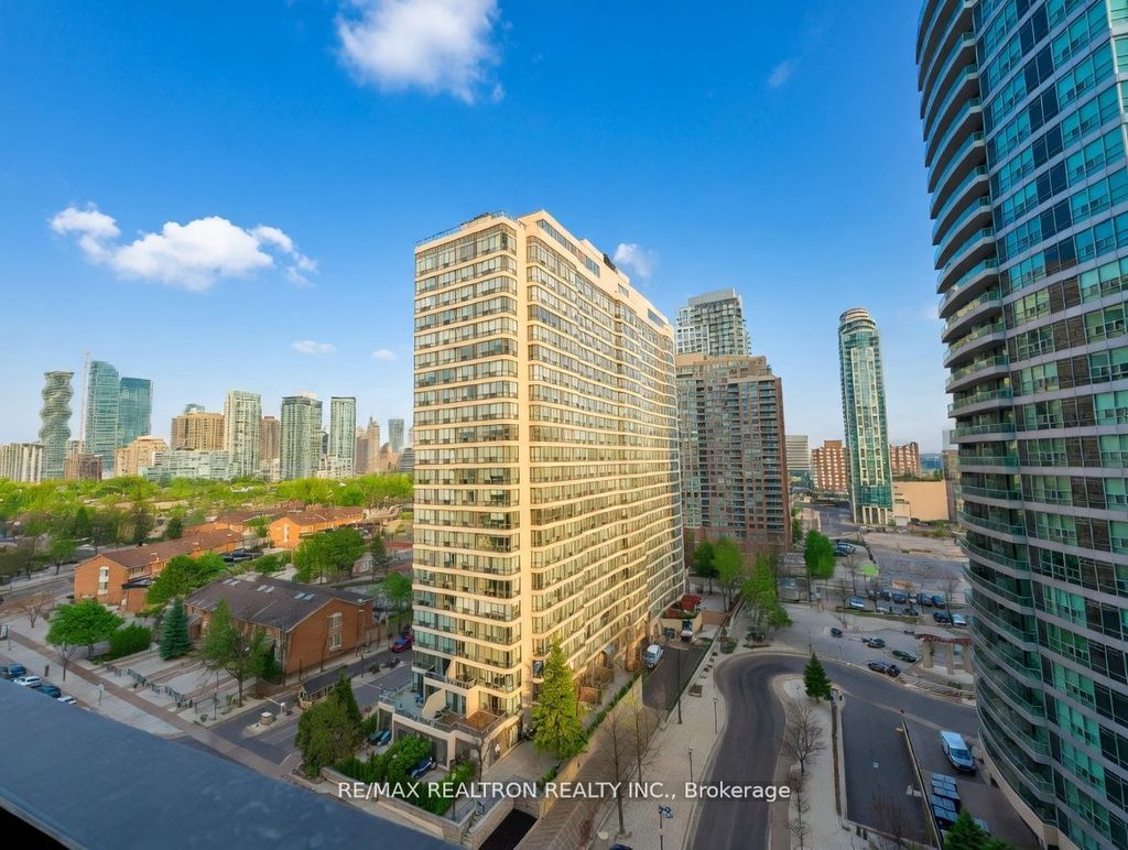 Photo of 30 Elm Drive W #1011, Mississauga, ON L5B 0N6 (MLS # W13113594)