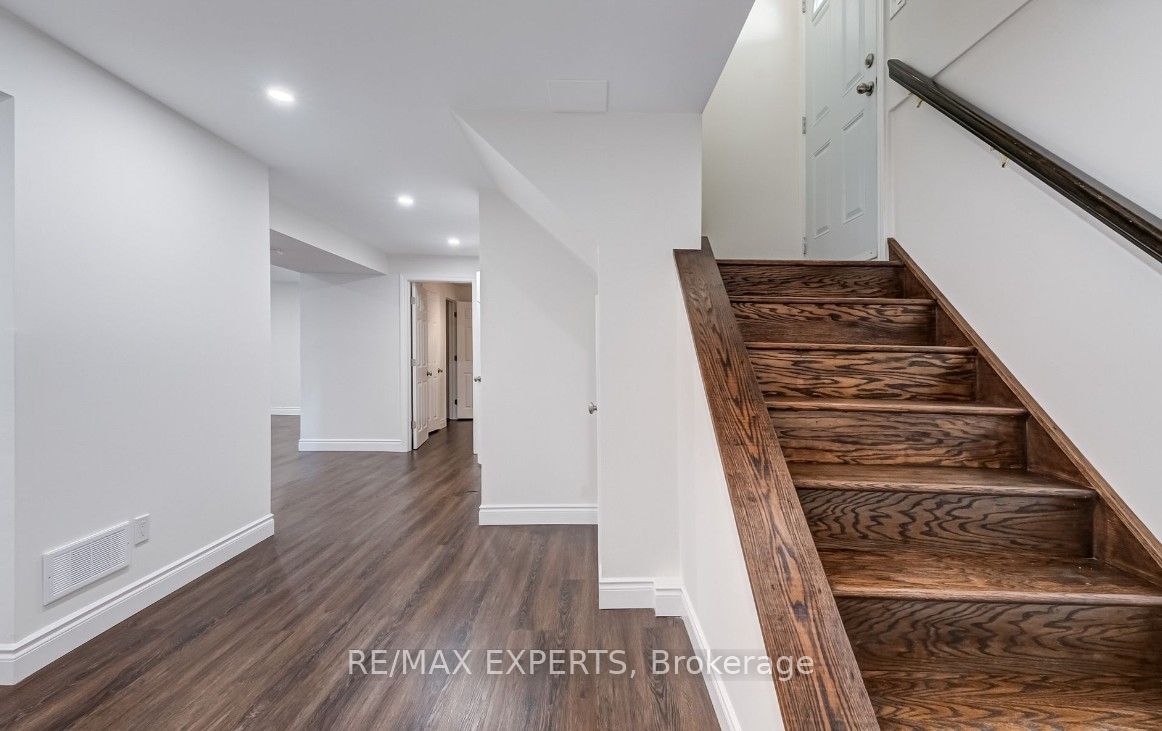 47 RAYSIDE Drive Bsmt