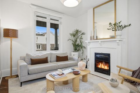 118 Mountjoy Avenue Toronto ON M4J 1J8