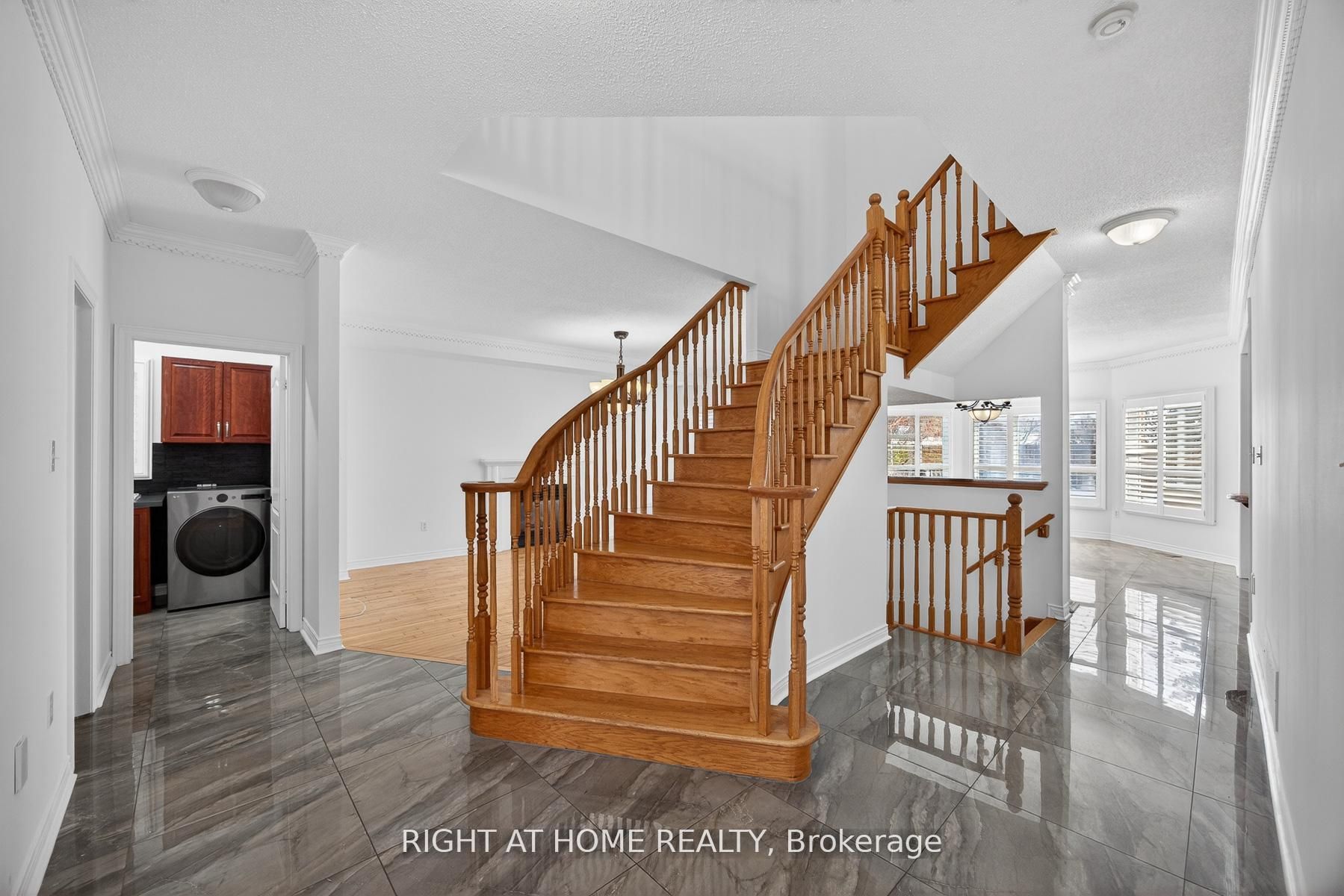 2013 ROSEMOUNT Crescent