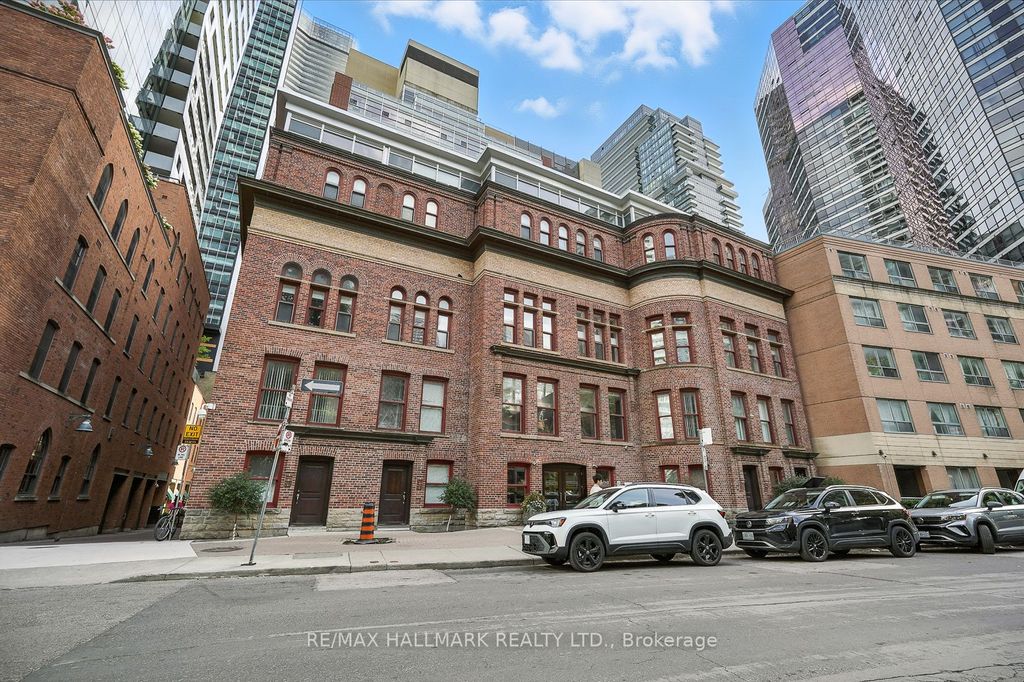 Photo of 11 St Joseph Street #116, Toronto, ON M4Y 3G4 (MLS # C12375276)