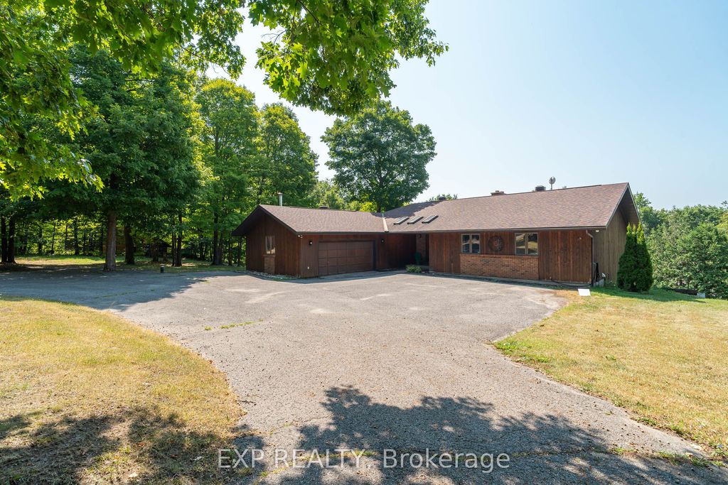 Photo of 1437 Usborne Street, McNab/Braeside, ON K0A 1G0 (MLS # X12457636)