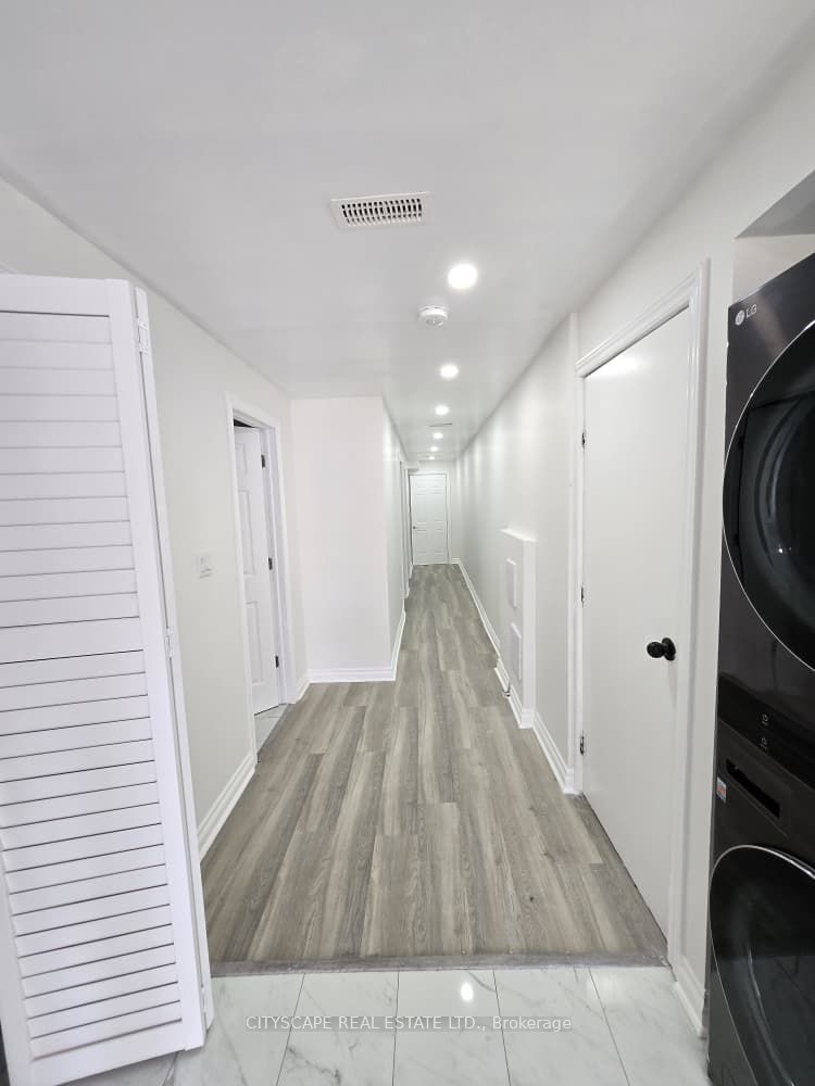 16 Angelgate Road Lower