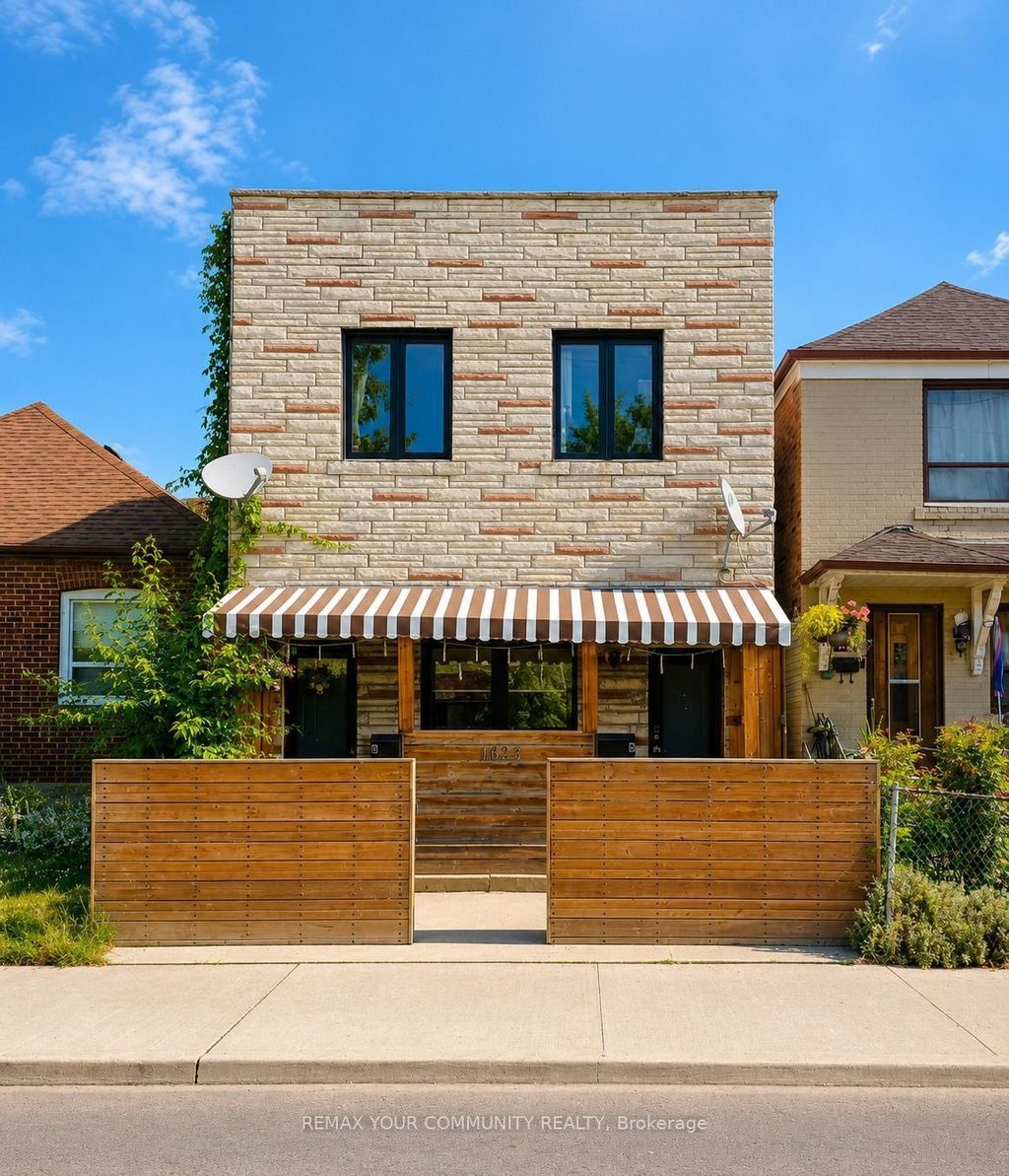Photo of 1623 Keele Street, Toronto, ON M6M 3V8 (MLS # W13549064)