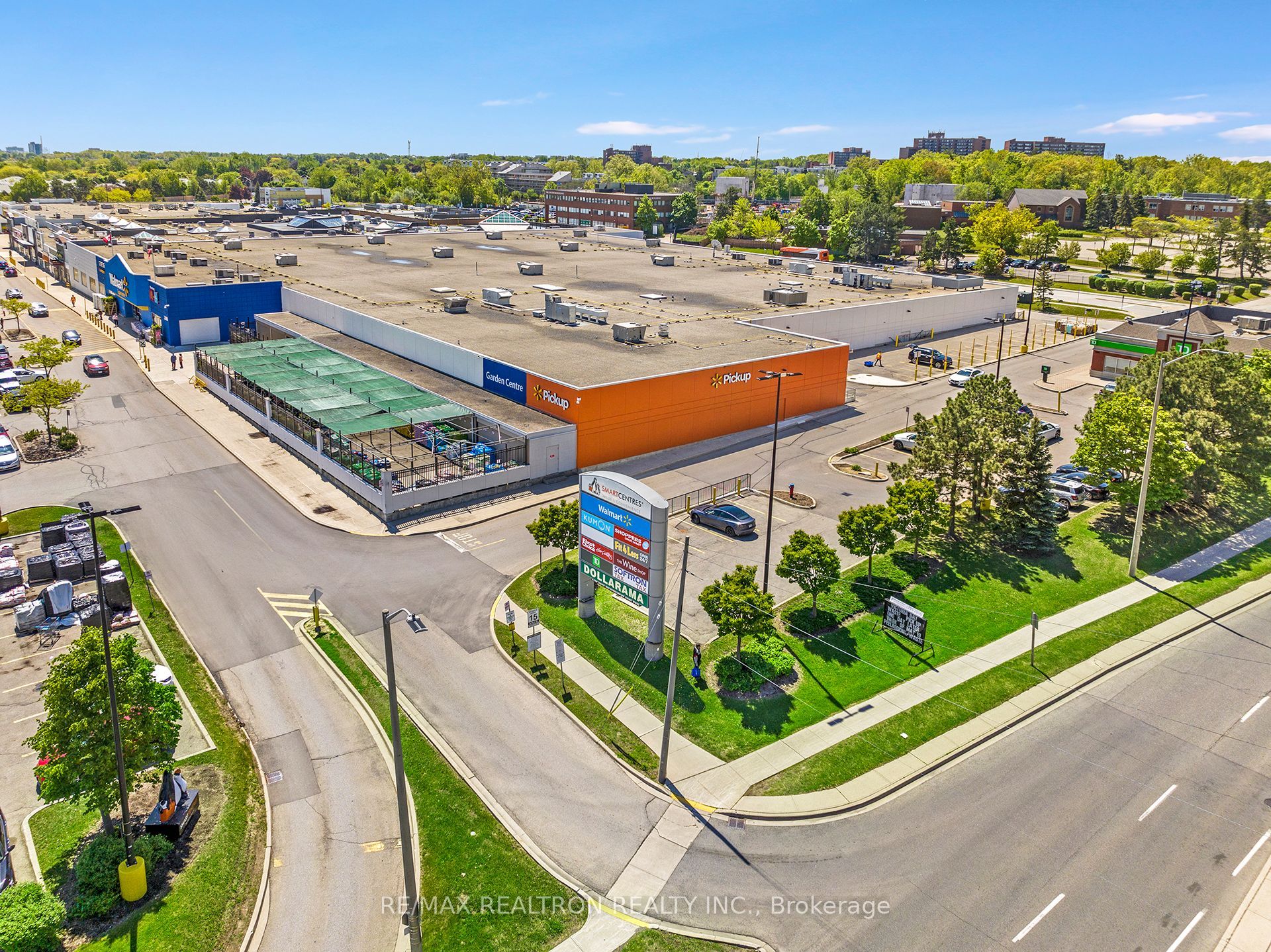 2155 Burnhamthorpe Road W 1301