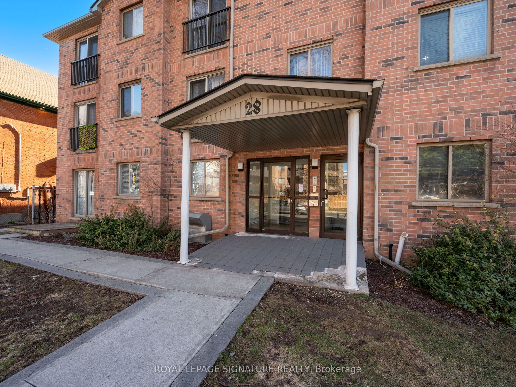 28 Victoria Avenue N 312