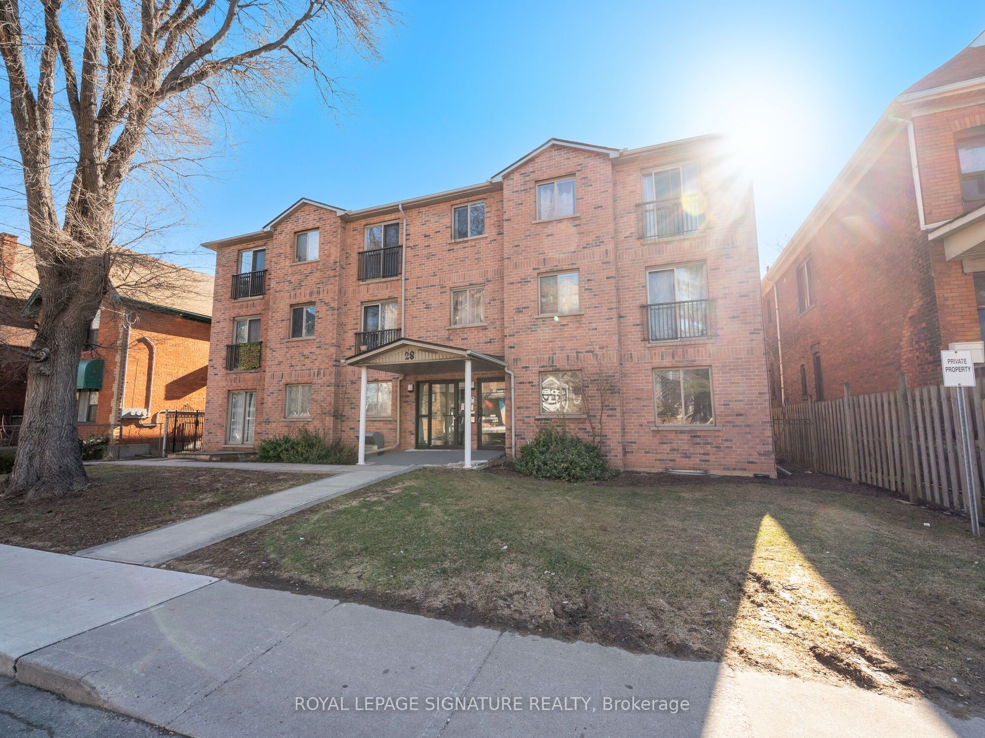 28 Victoria Avenue N 312