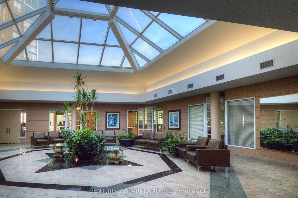 Photo of 5 Concorde Place #207, Toronto, ON M3C 3M8 (MLS # C12441627)