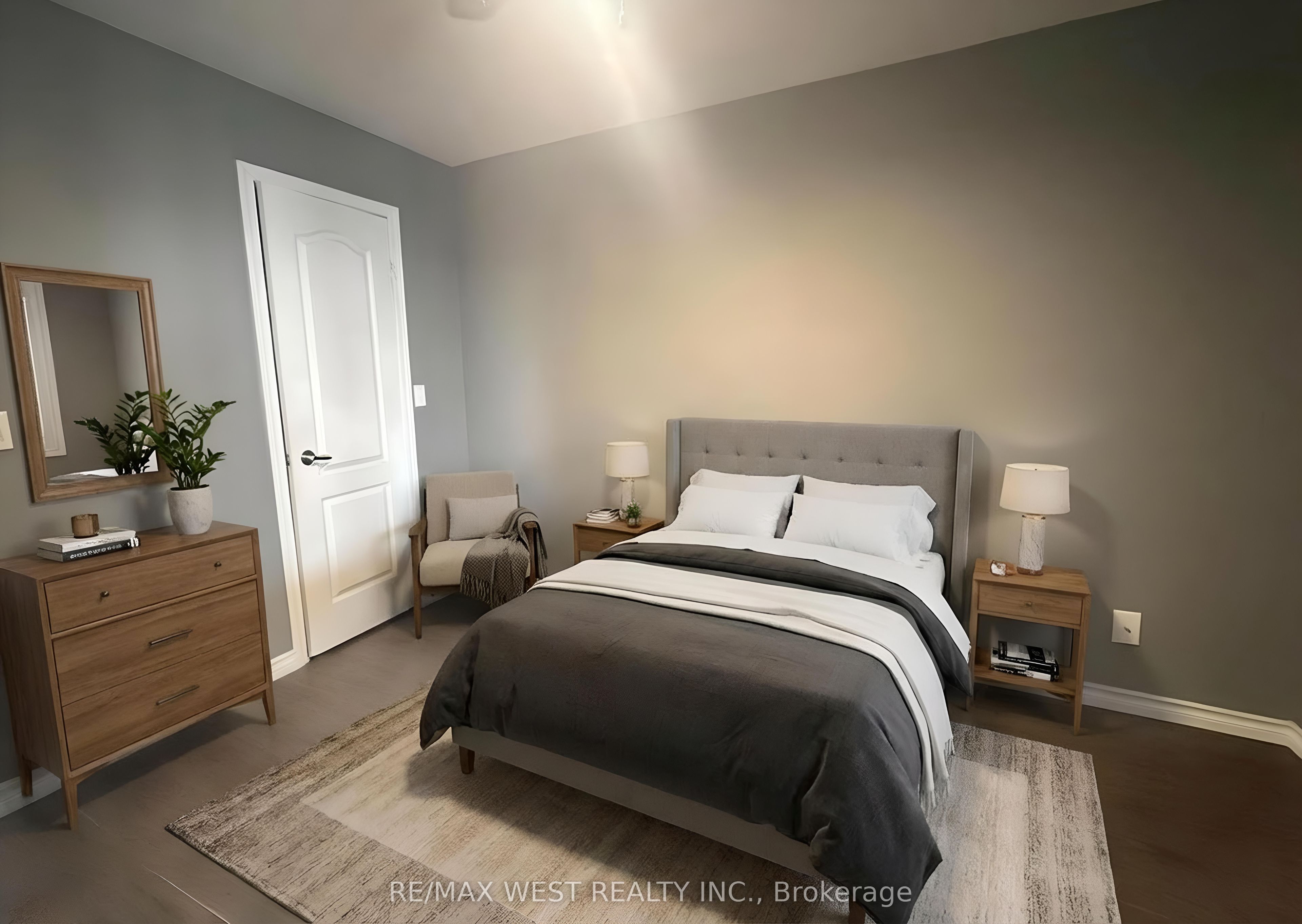 1150 Parkwest Place 702